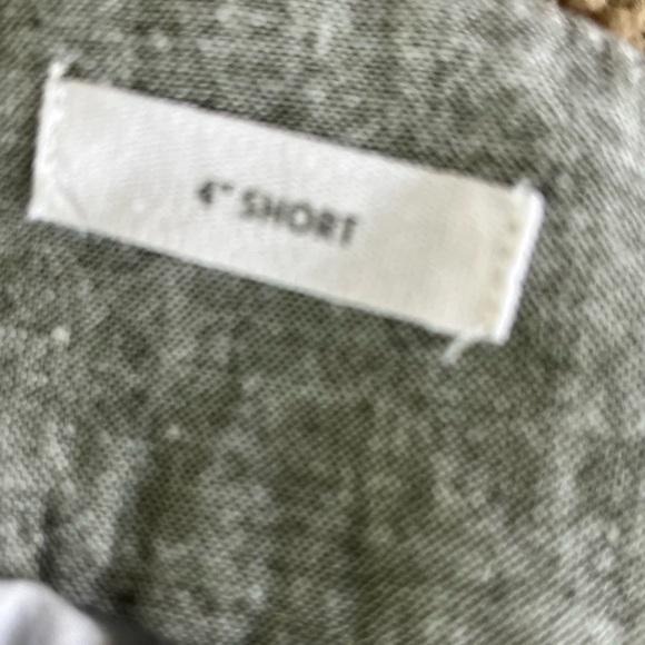 LOFT linen blend 4” shorts with ruffles - Picture 3 of 10